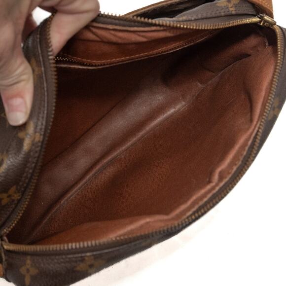 Louis Vuitton Monogram Jeune Fille MM Crossbody Purse - Picture 8 of 16